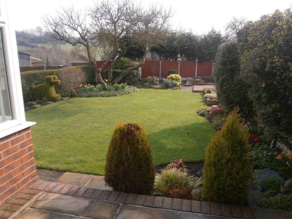 4 bedroom detached house for sale in The Wheel, Ecclesfield, Sheffield