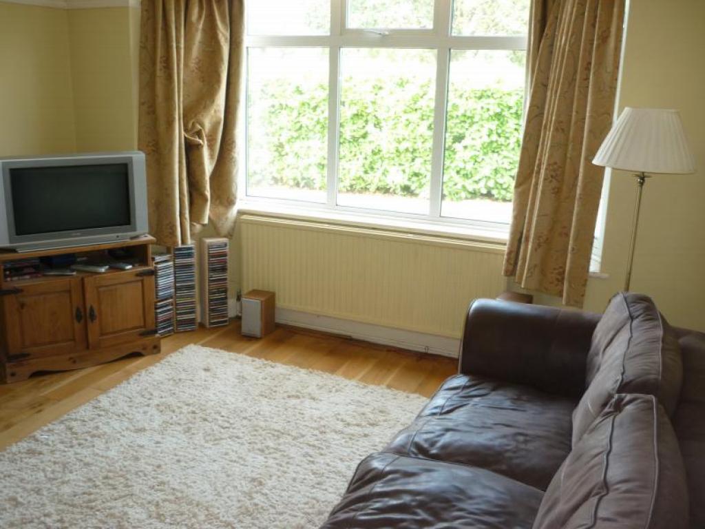 4 bedroom detached house for sale in Caughall Road, Upton, Chester, CH2