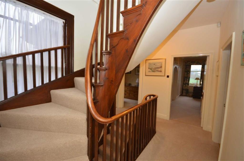 6 bedroom detached house for sale in Oulton Road, Stone, ST15