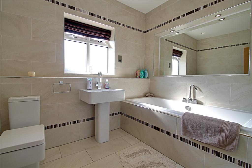 6 bedroom detached house for sale in Lufton Close, Ingleby Barwick, TS17