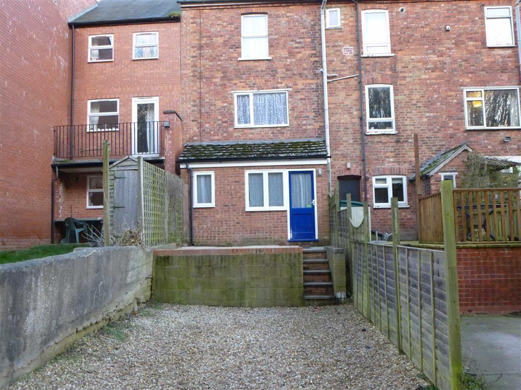 3 bedroom terraced house for sale in Sidney Road, Woodford Halse, NN11