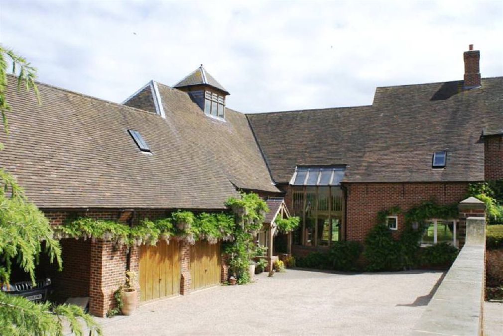 4 bedroom detached house for sale in Clifton Park, Clifton Campville