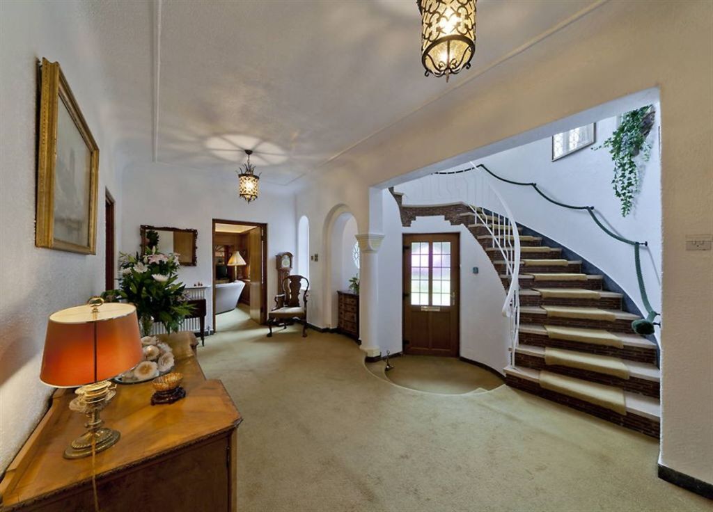 4 bedroom detached house for sale in 67, Lady Byron Lane, Knowle, West