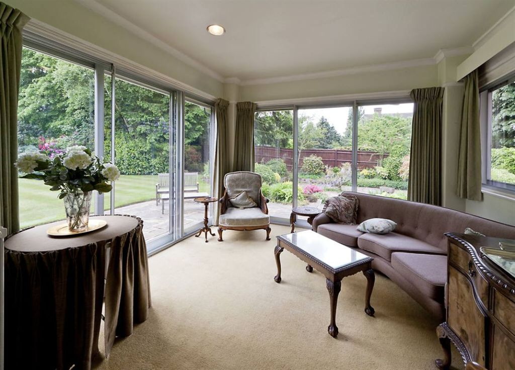 4 bedroom detached house for sale in 67, Lady Byron Lane, Knowle, West