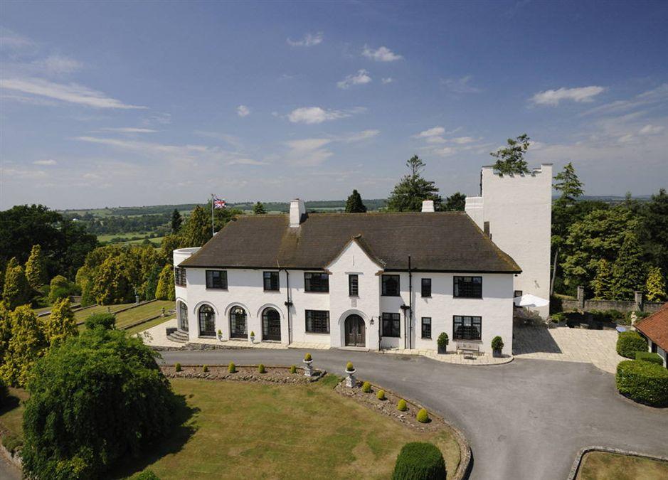 6 bedroom house for sale in Oversley Castle, Wixford, Alcester