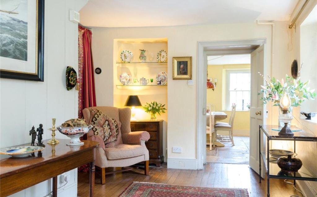 5 bedroom detached house for sale in Rode Hill, Rode, Somerset, BA11, BA11