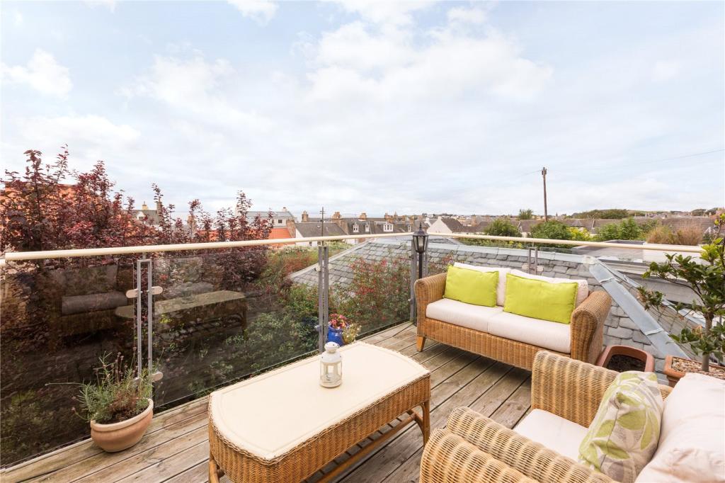 4 bedroom terraced house for sale in The Old School House, 1 School