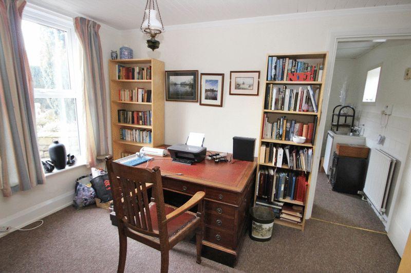 5 bedroom detached house for sale in HIGH STREET, NORTH THORESBY, DN36