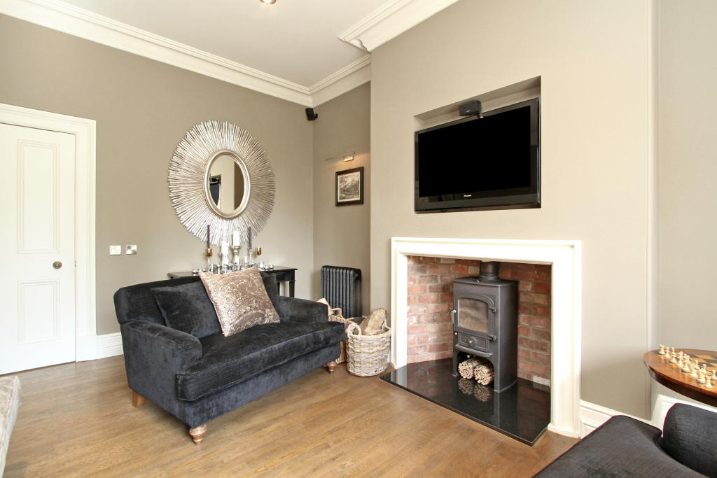 8 bedroom country house for sale in Thorn House, Blyth Road, Ranskill