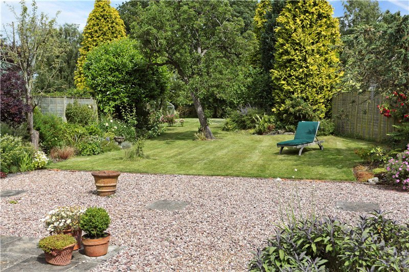 4 bedroom detached house for sale in Coate, Devizes, Wiltshire, SN10, SN10