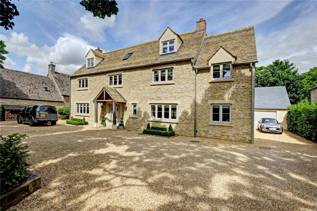 6 bedroom detached house for sale in Middletown, Hailey, Witney