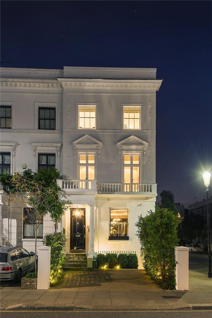 Semidetached house for sale in Earls Court Road, London, W8, W8