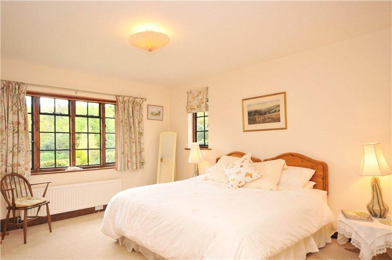 5 bedroom detached house for sale in Old Lane, Crowborough, East Sussex