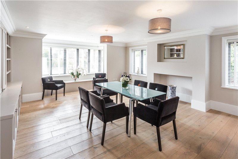 5 bedroom detached house for sale in Tandridge Road, Warlingham, Surrey