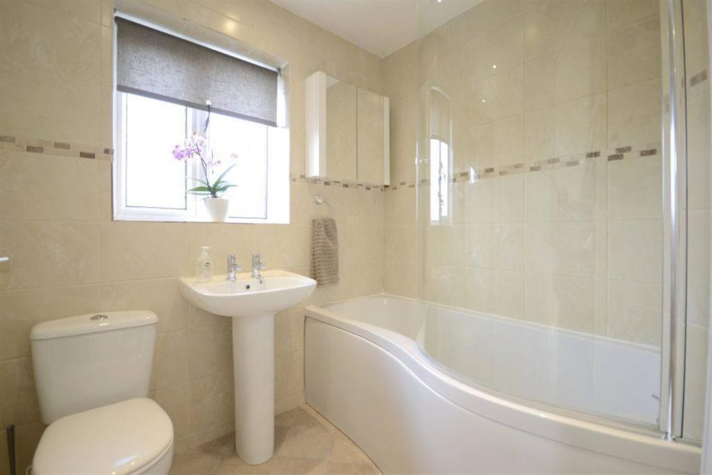 3 bedroom detached house for sale in Market Hill, Boroughbridge, YO51