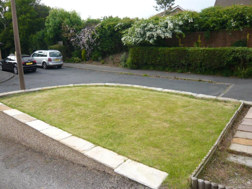 3 bedroom semidetached bungalow for sale in Chequers Avenue, Lancaster