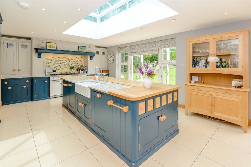 Mark Wilkinson,Kitchen