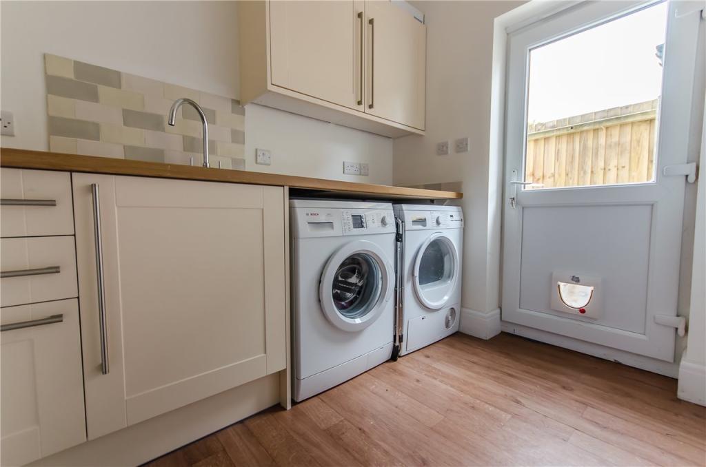 4 bedroom semidetached house for sale in Cherry Hinton Road, Cambridge