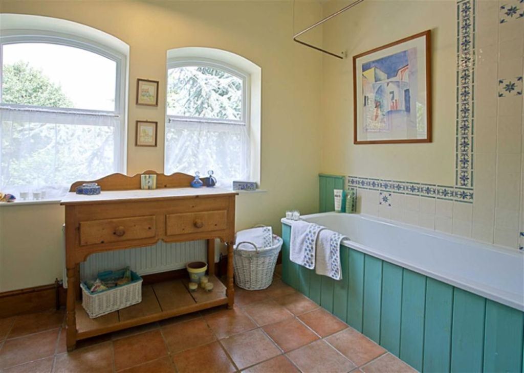 5 bedroom detached house for sale in Barkby Lane, Barkby, LE7