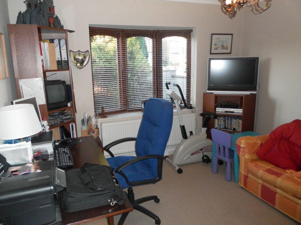 4 bedroom detached house for sale in Knowle Lane, Kimberley, Nottingham