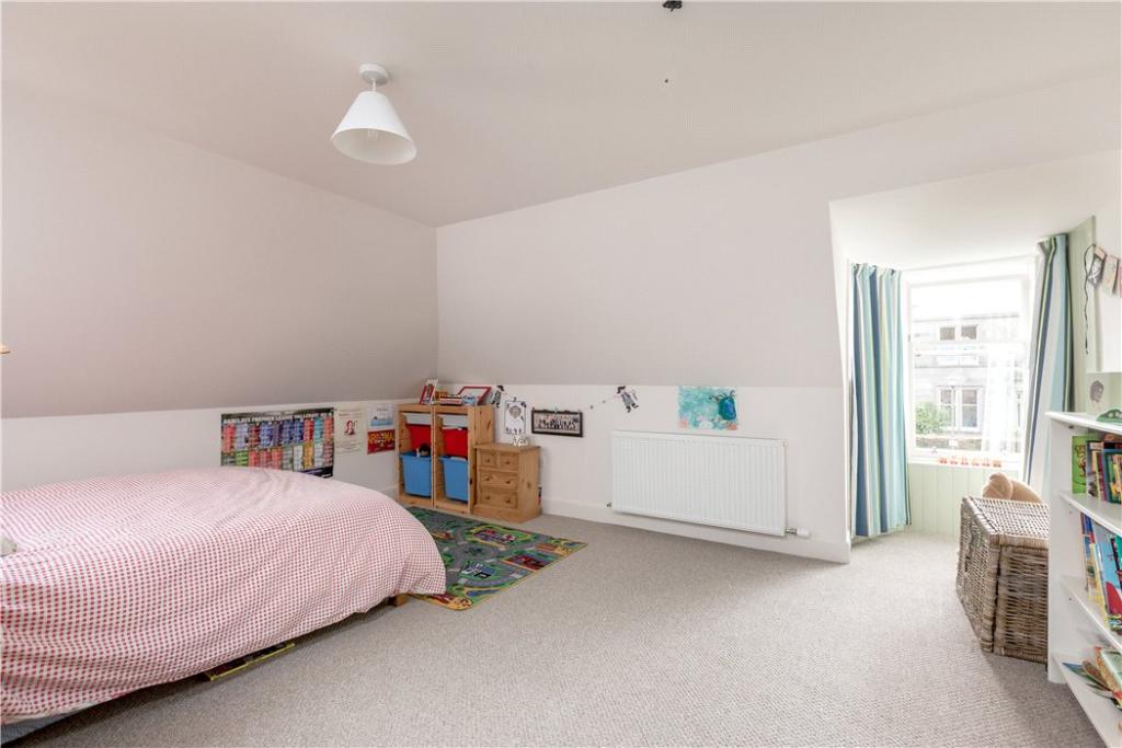 5 bedroom detached house for sale in Dalrymple Crescent, Grange