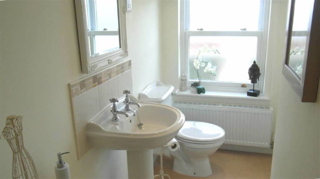 4 bedroom farm house for sale in Middle Highfield, Aughton, LA2