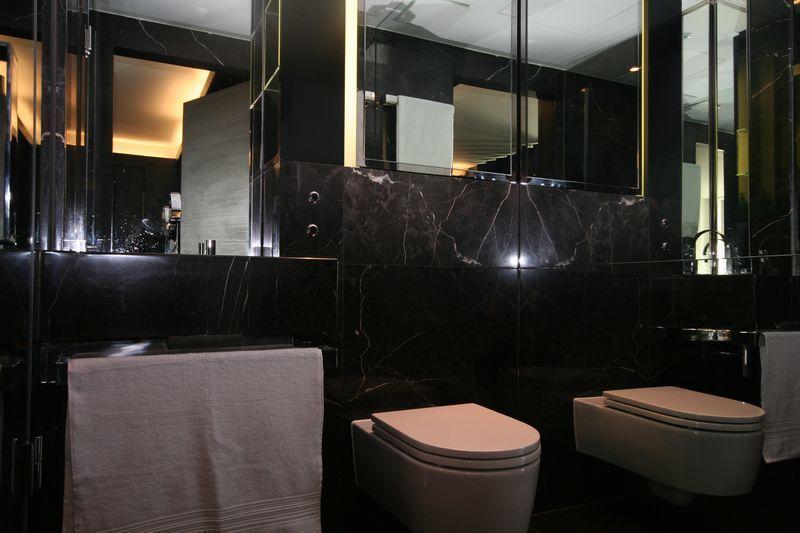 Studio flat to rent in Pan Peninsula Square , London, E14, E14