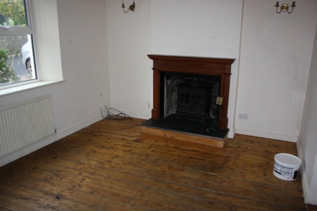 4 bedroom terraced house to rent in Paulton, Near Bristol, BS39