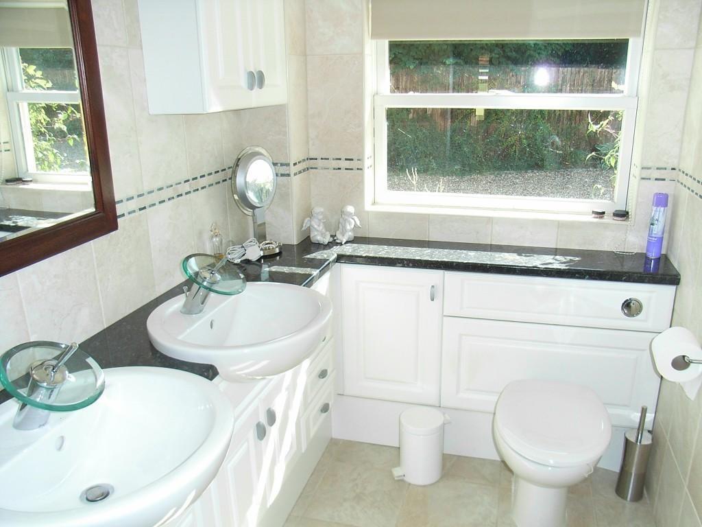 Cream Shower Room Design Ideas, Photos & Inspiration Rightmove Home Ideas