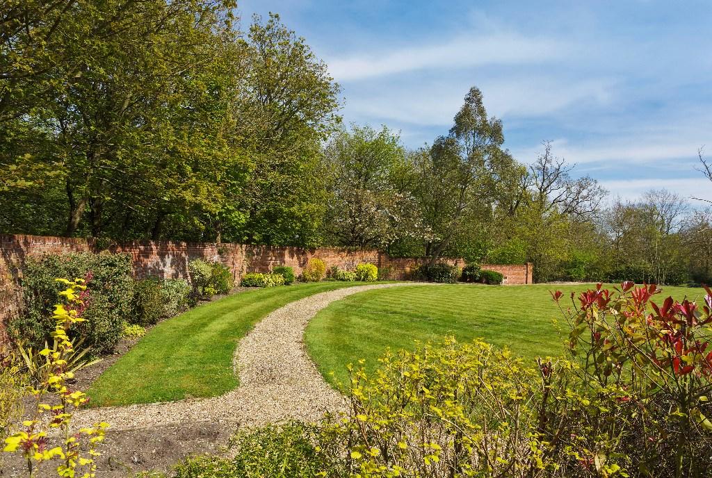 6 bedroom detached house for sale in Earl Soham, Nr Framlingham