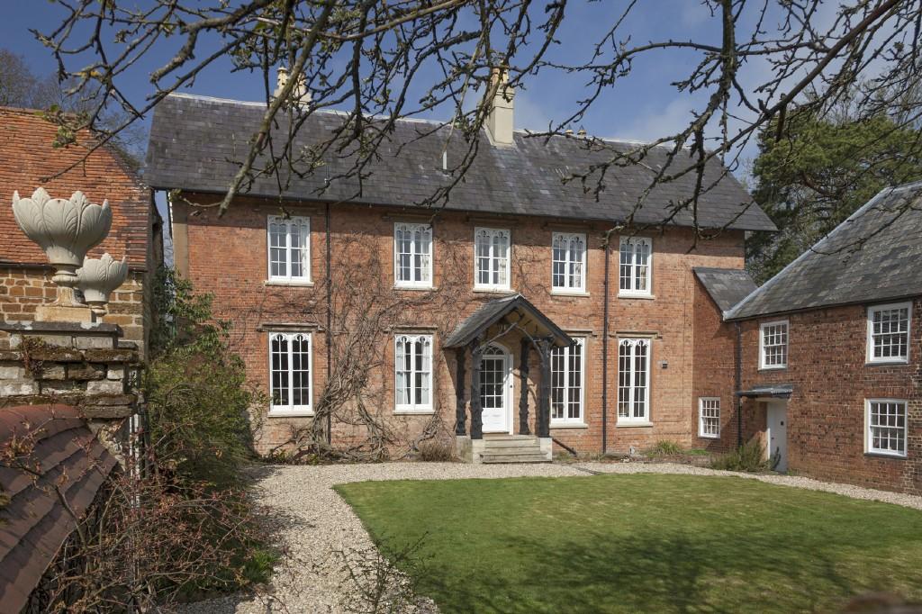6 bedroom country house for sale in Easton Neston, Northamptonshire , NN12