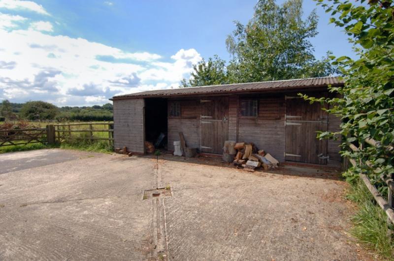 4 bedroom equestrian facility for sale in Horseshoes Lane, Langley