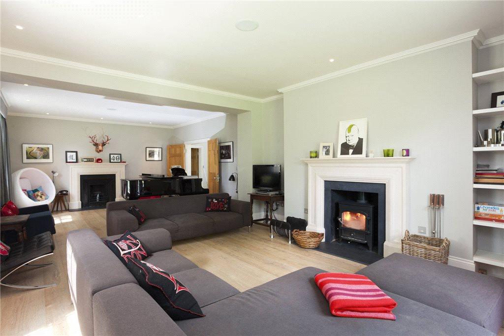 5 bedroom equestrian facility for sale in Stowting, Ashford, Kent, TN25