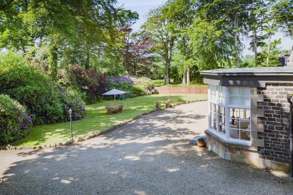 5 bedroom detached house for sale in 70 Main Street, Symington