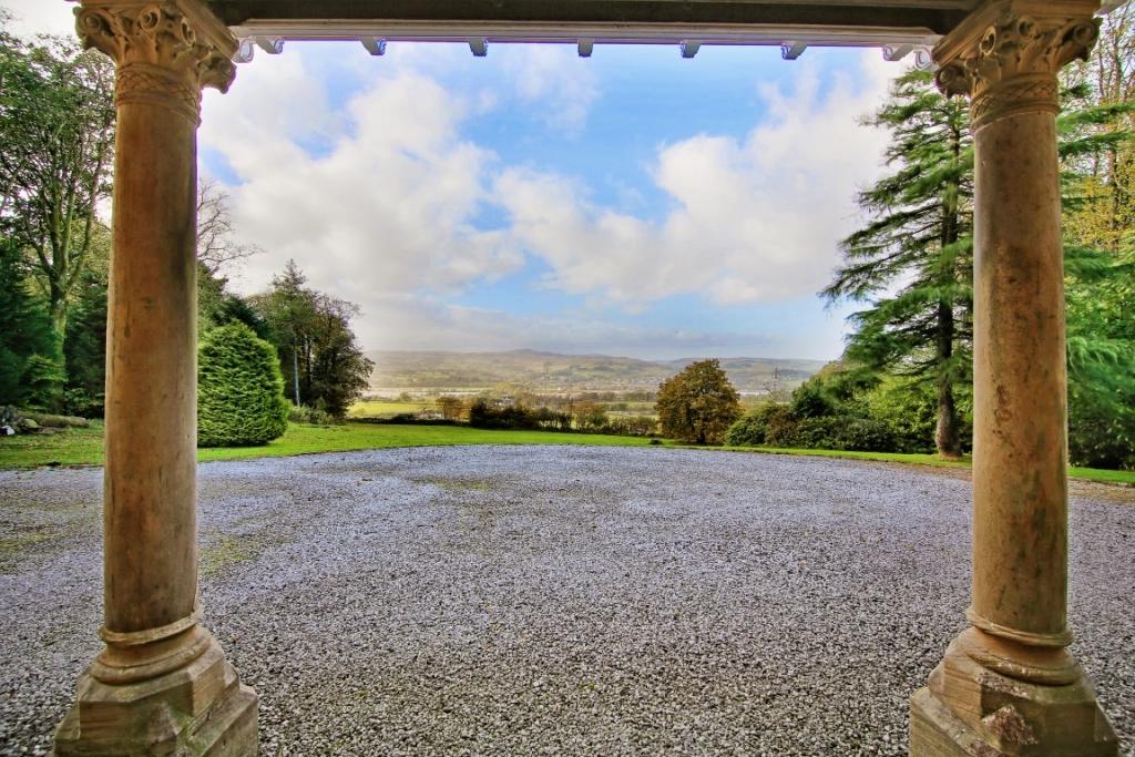 7 bedroom country house for sale in Auchengrange Belltrees Road