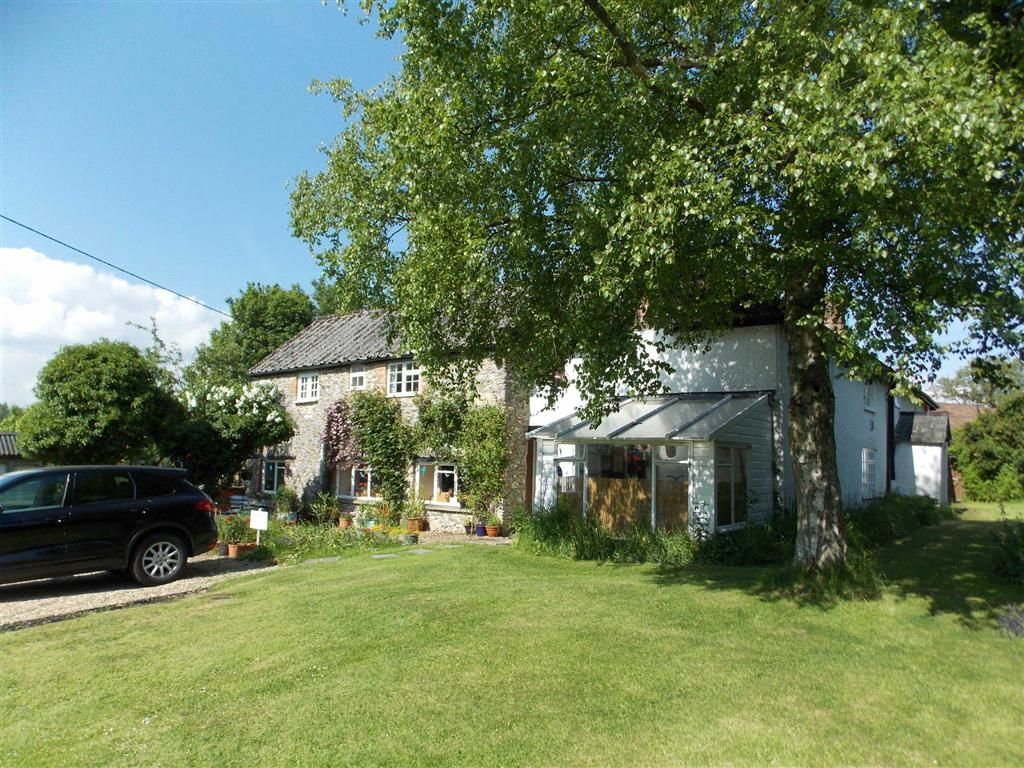 5 bedroom detached house for sale in Gittisham, Gittisham, Devon, EX14, EX14