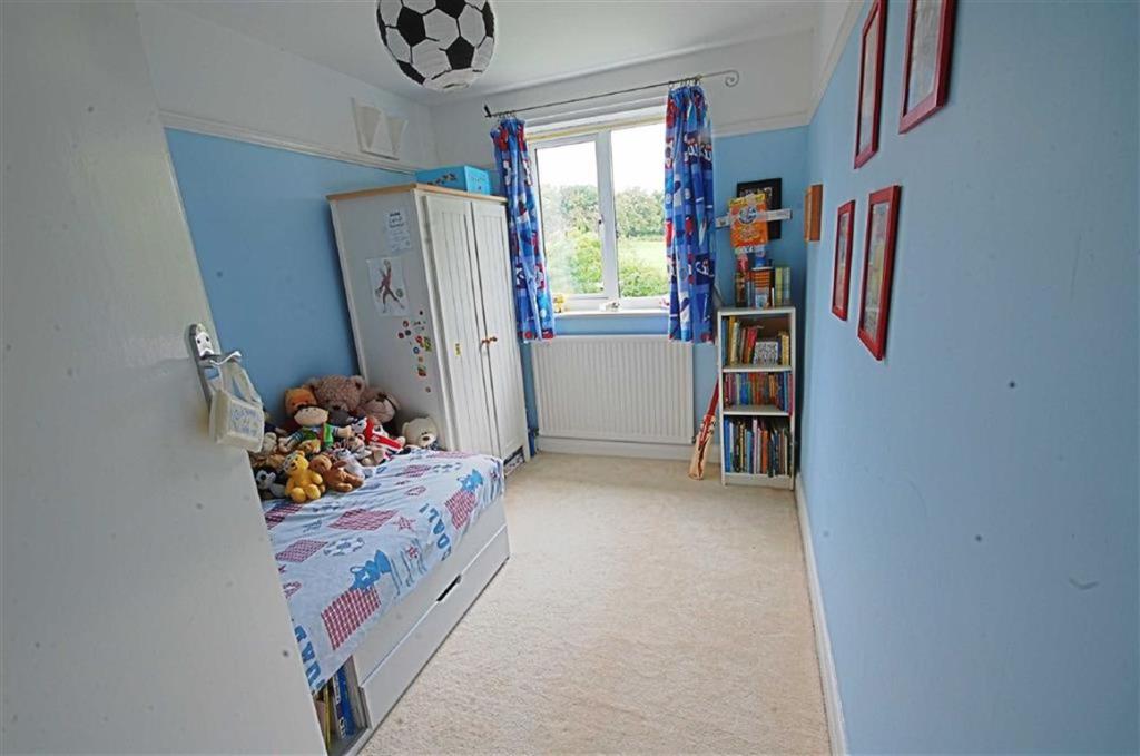 4 bedroom semidetached house for sale in The Grove, Cheltenham, GL52