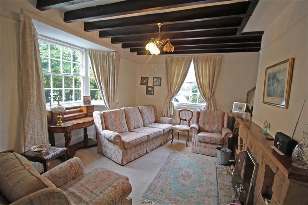 4 bedroom detached house for sale in Elson, Ellesmere, Shropshire, SY12