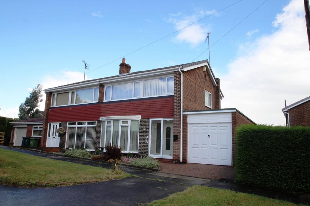 3 bedroom semidetached house for sale in Muirfield Drive, Windy Nook, NE10
