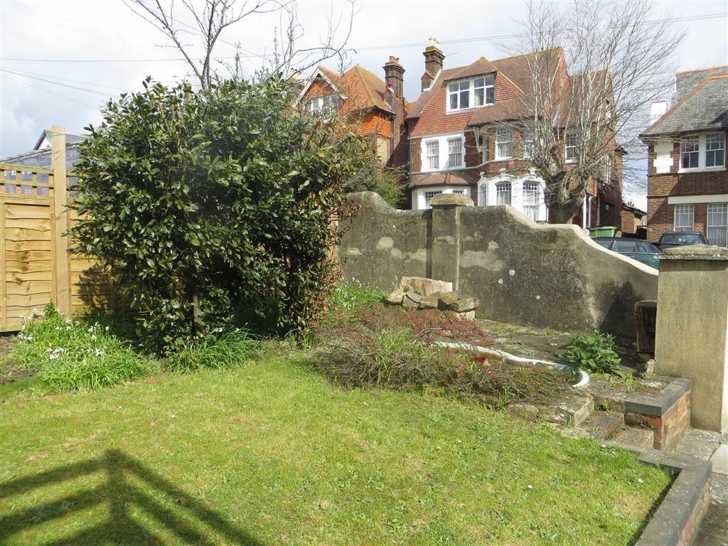 6 bedroom detached house for sale in St Matthews Road, St Leonardson