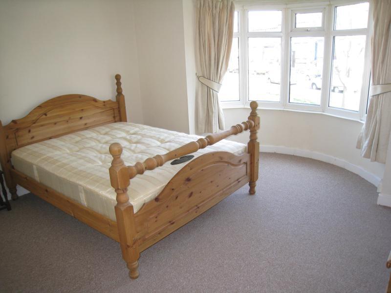 3 bedroom semidetached house for sale in Seabrook Road, Sheffield S2, S2