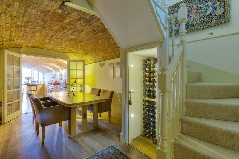 4 bedroom character property for sale in Stamford, Lincolnshire, PE9