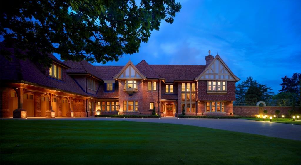 7 bedroom detached house for sale in Withinlee Road, Prestbury