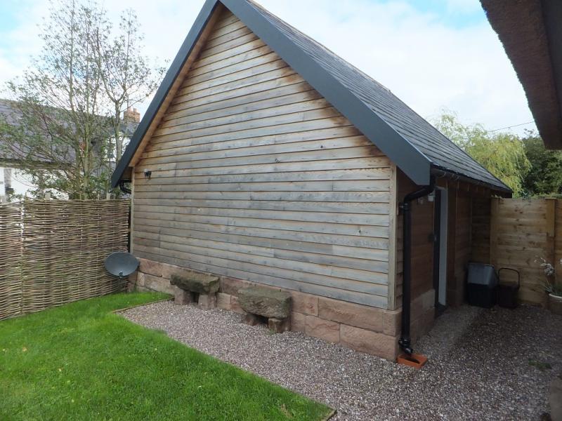 2 bedroom house to rent in Higher Carden, Tilston, Malpas, SY14, SY14