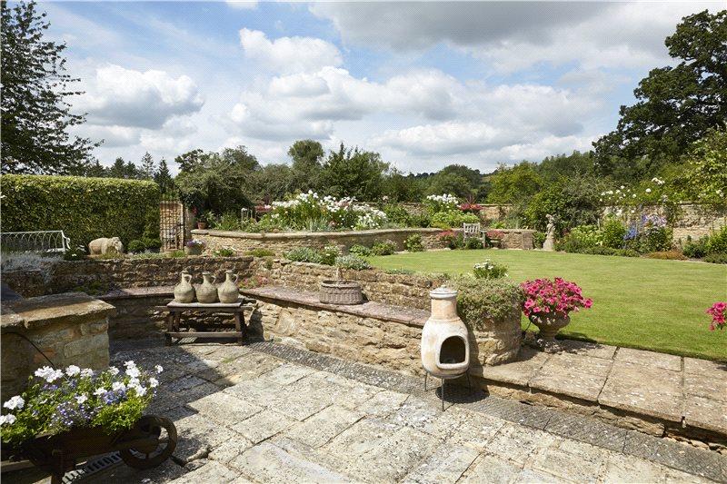 bedroom detached house for sale in Stourton, Shipston-on-Stour 