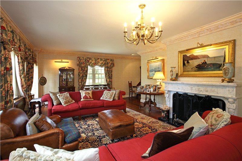 6 bedroom character property for sale in Holmes Chapel Road, Chelford