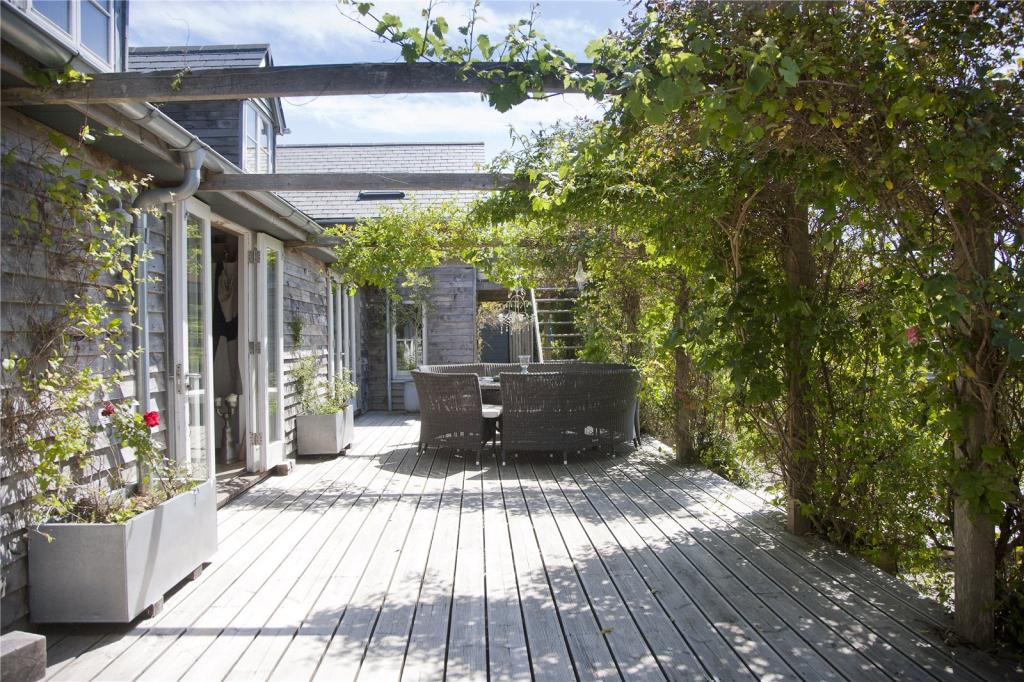 4 bedroom detached house for sale in Coast Road, Burton Bradstock