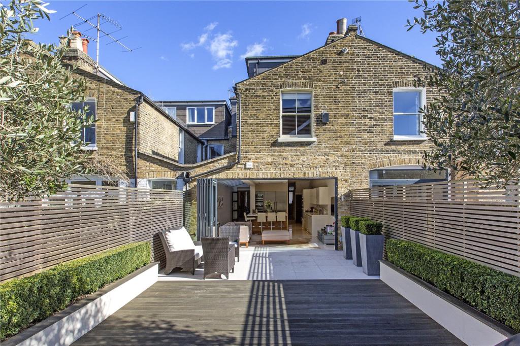 4 bedroom terraced house for sale in Elm Grove Road, Barnes, London