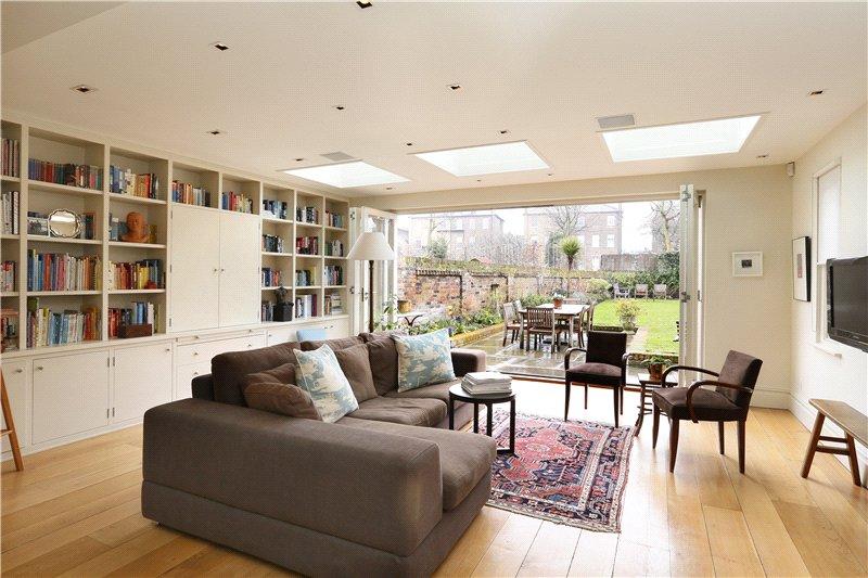 5 bedroom semidetached house for sale in The Chase, Clapham, London