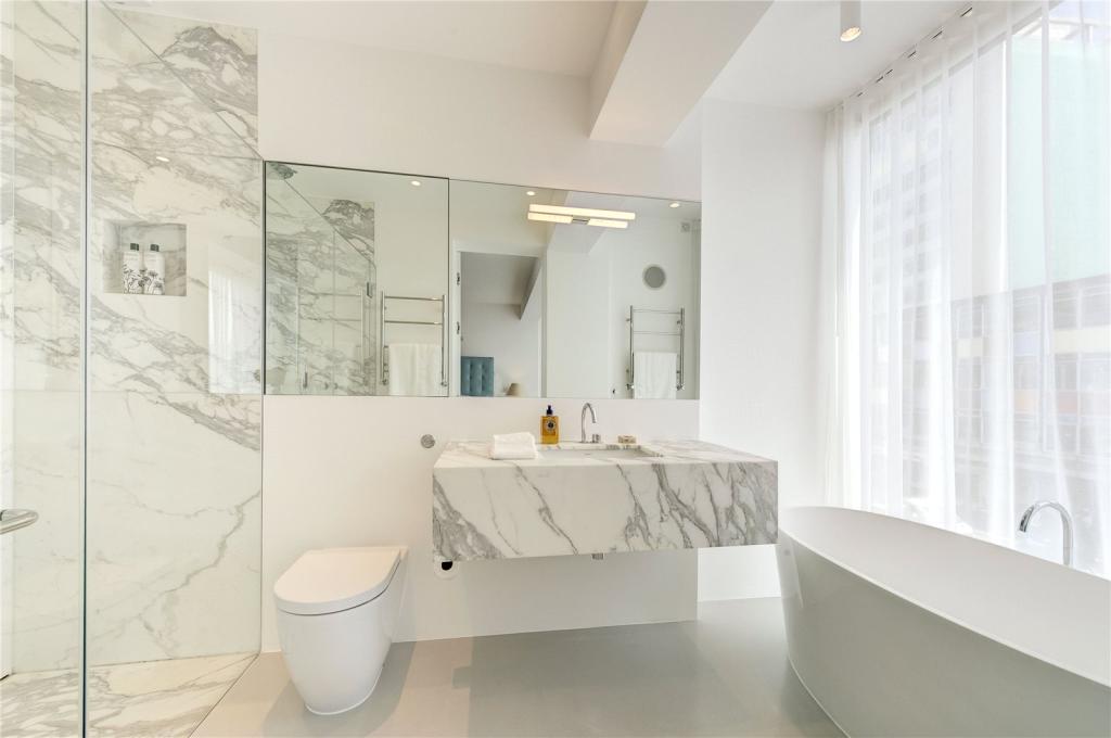 4 bedroom flat for sale in Notting Hill Gate, London, W11, W11
